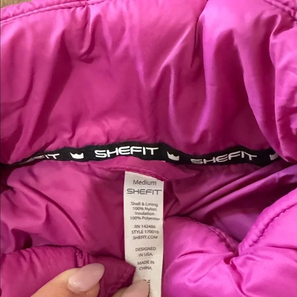 NWT Plum color  Puffer Jacket - Picture 4 of 5